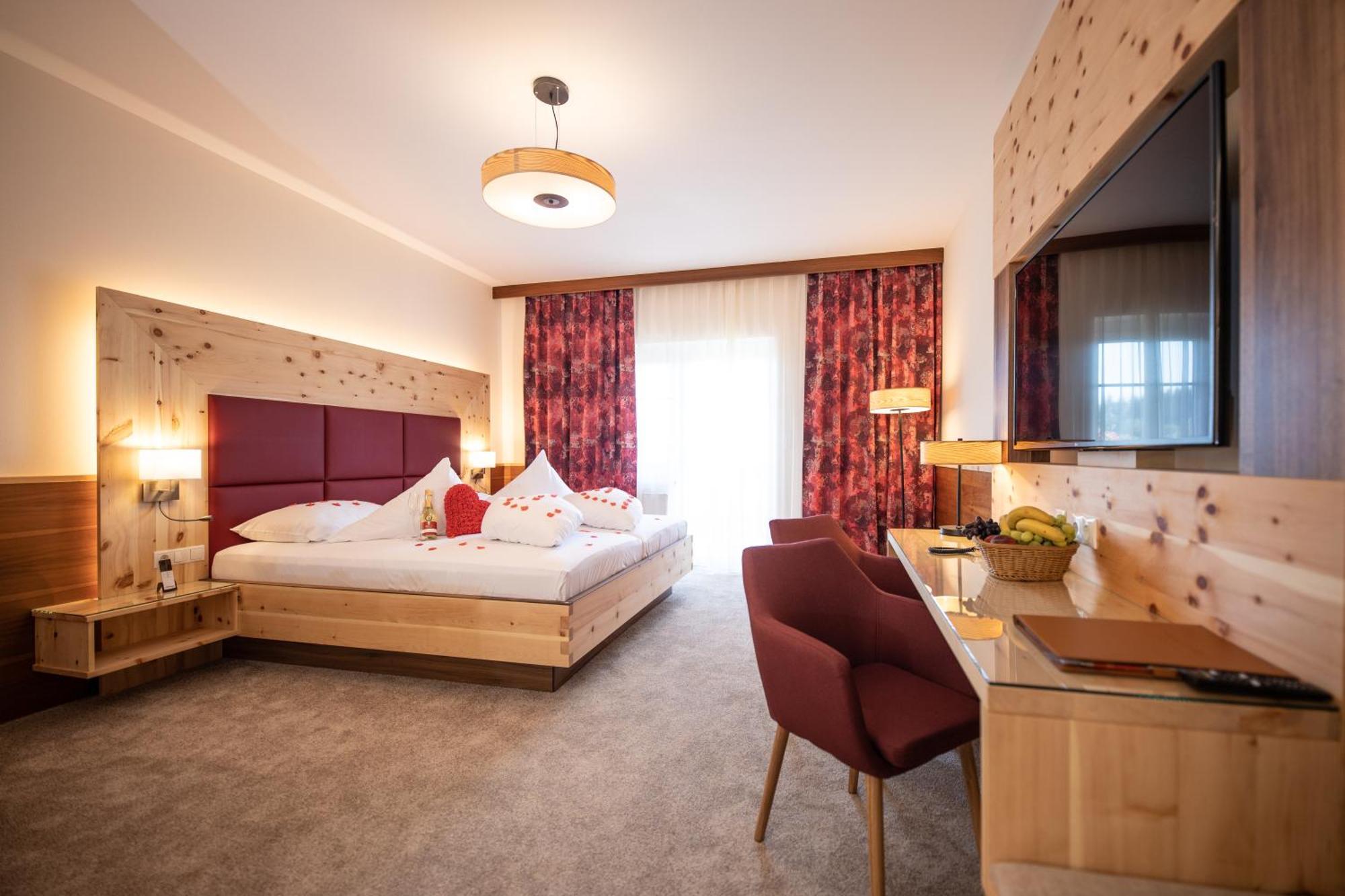 Thermenhotel Puchasplus Щегерсбах Екстериор снимка