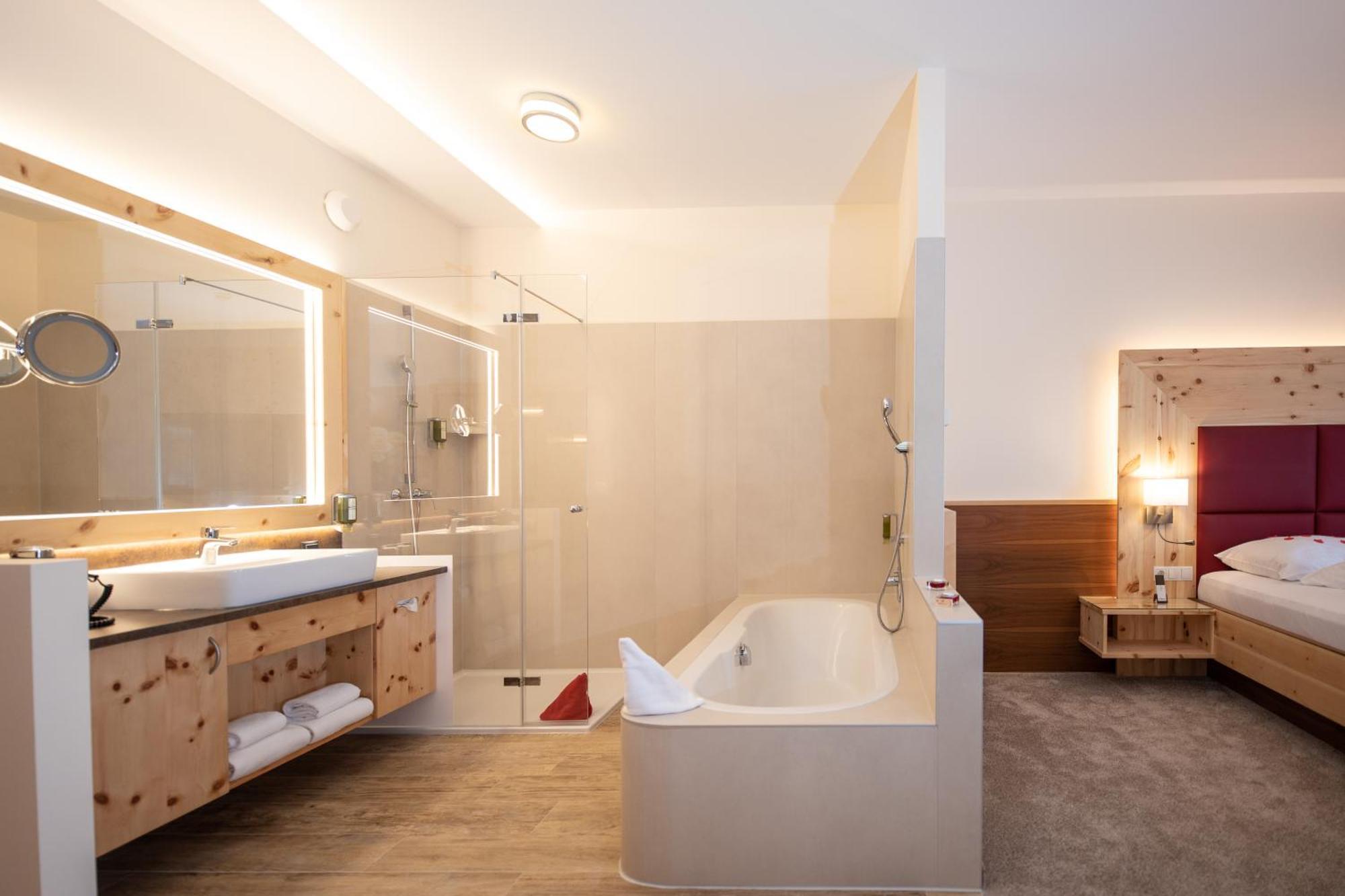 Thermenhotel Puchasplus Щегерсбах Екстериор снимка