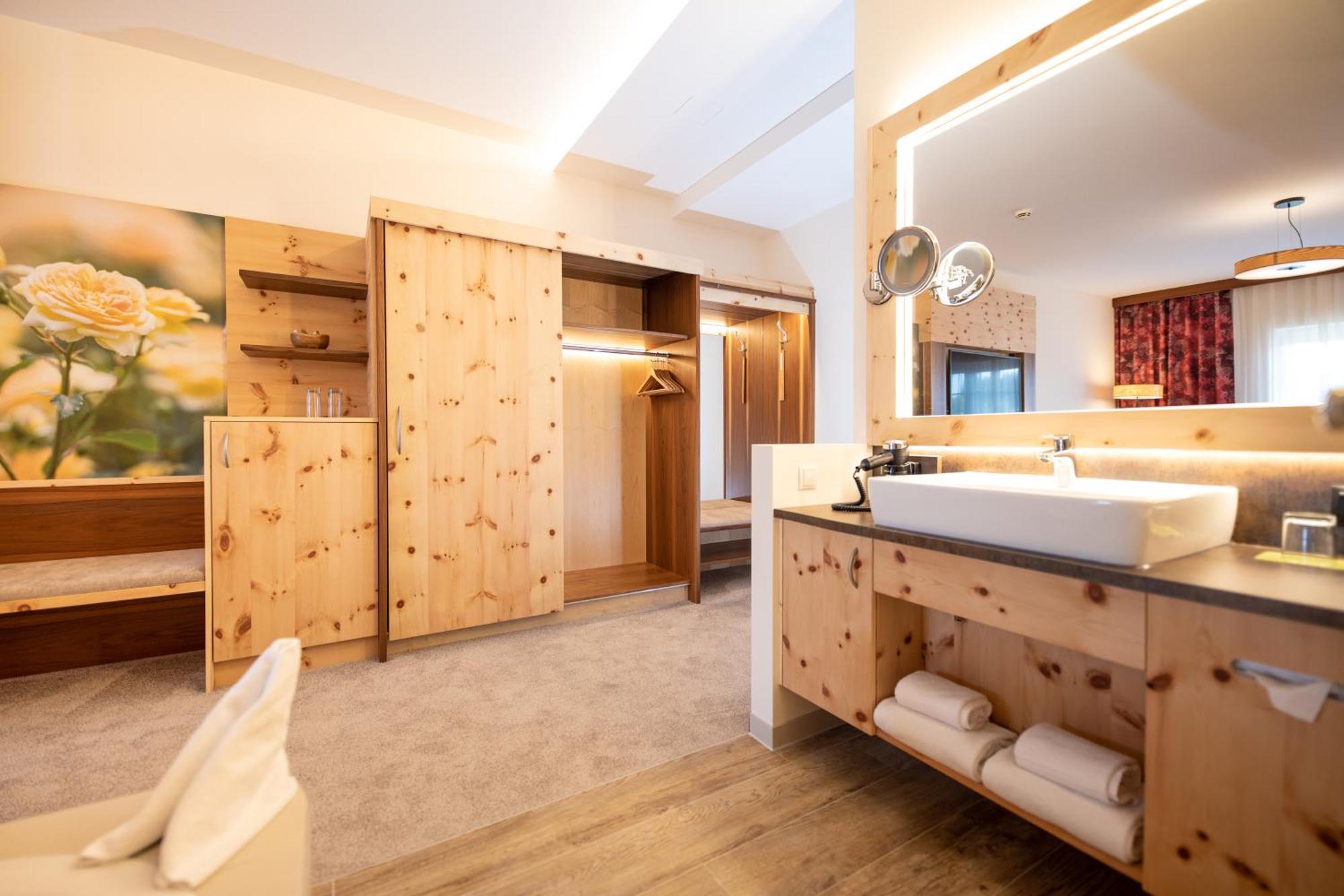 Thermenhotel Puchasplus Щегерсбах Екстериор снимка