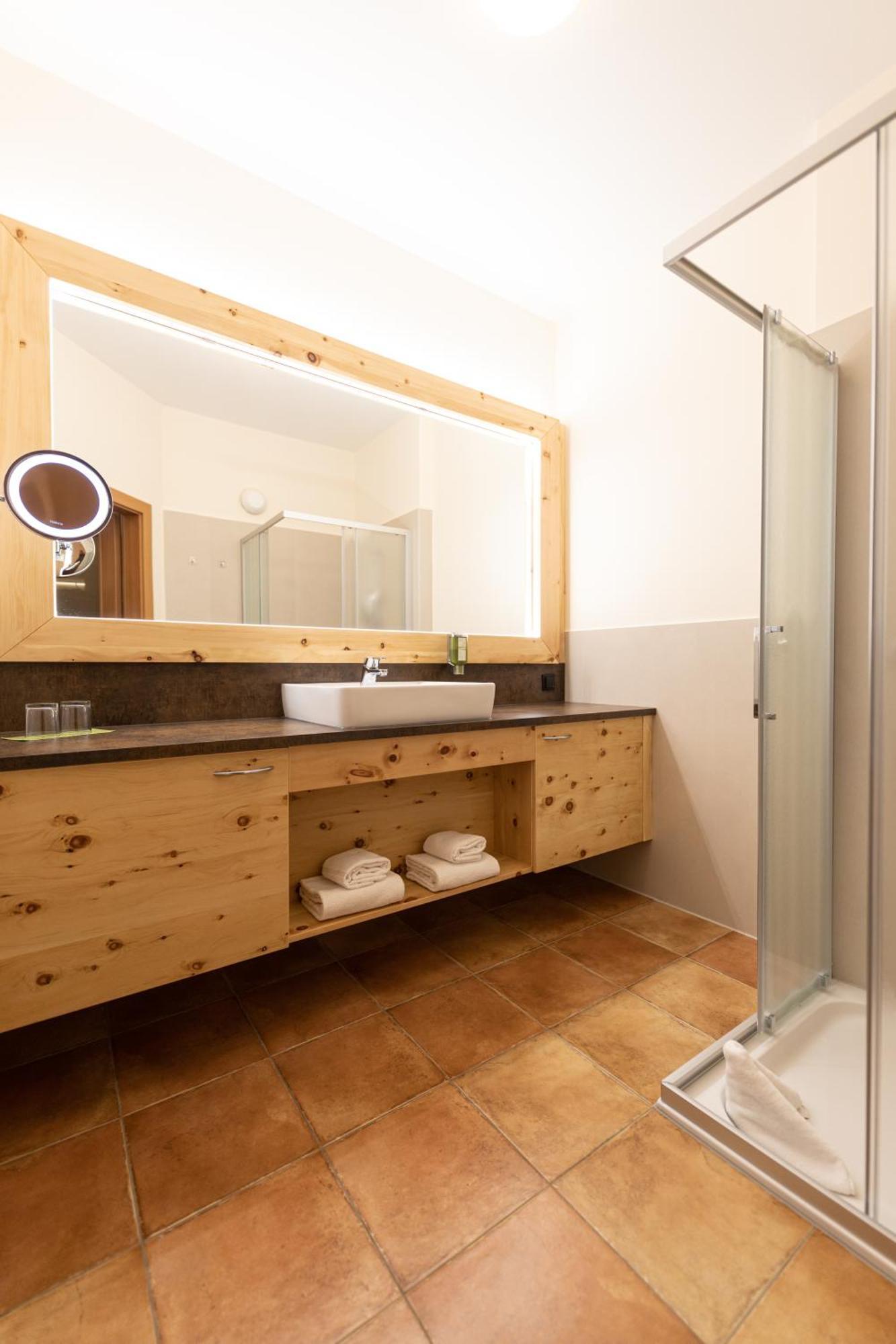 Thermenhotel Puchasplus Щегерсбах Екстериор снимка