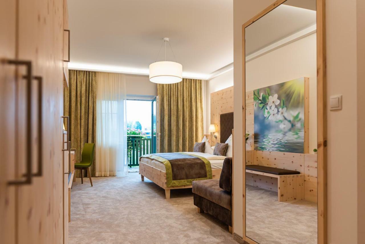 Thermenhotel Puchasplus Щегерсбах Екстериор снимка