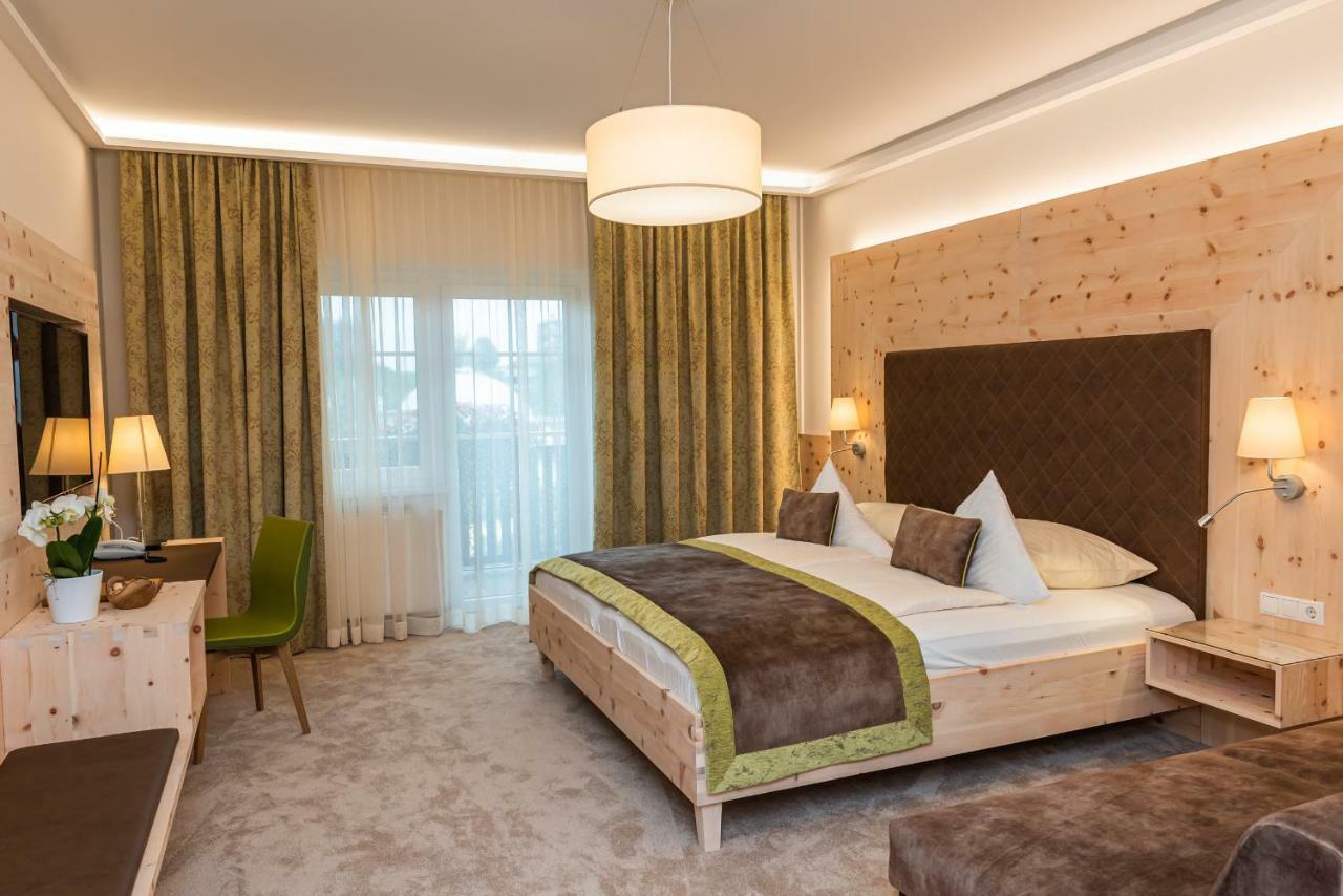 Thermenhotel Puchasplus Щегерсбах Екстериор снимка